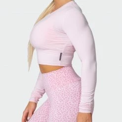 Muscle Nation MN Everyday Cropped Long Sleeve Top - Rose Quartz Welcome To The Club