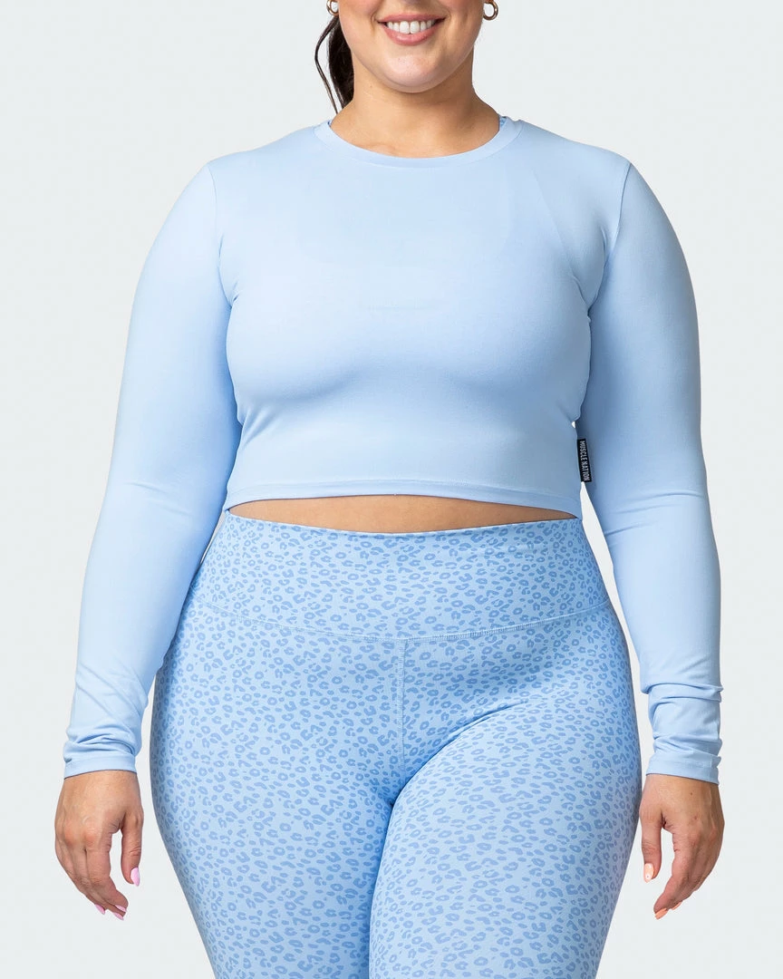 Coupon ๐ Muscle Nation Welcome To The Club MN Everyday Cropped Long Sleeve Top - Periwinkle ๐งจ 4 Muscle Nation Welcome To The Club MN Everyday Cropped Long Sleeve Top - Periwinkle