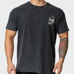 Muscle Nation Welcome To The Club Mens Graffiti Tag Oversized Vintage Tee - Washed Black