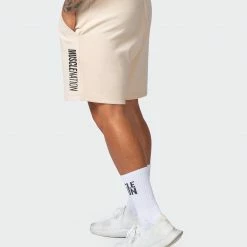 Muscle Nation Laid Back Shorts - Buff