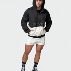 Muscle Nation Mens Weightless Windbreaker - Black / Dew