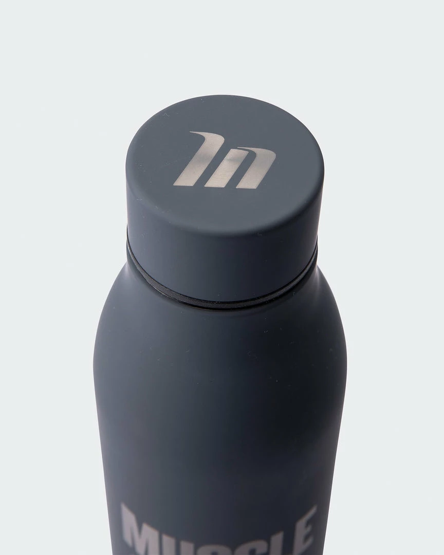Top 10 🔔 Muscle Nation 👩 Womens MN 600ml Cold Bottle - Charcoal 😉 4 Muscle Nation Womens MN 600ml Cold Bottle - Charcoal