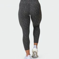 Deals 🛒 Muscle Nation Welcome To The Club Signature Scrunch 7/8 Leggings - Monochrome Mini Cheetah Print ⌛ 15 Muscle Nation Welcome To The Club Signature Scrunch 7/8 Leggings - Monochrome Mini Cheetah Print