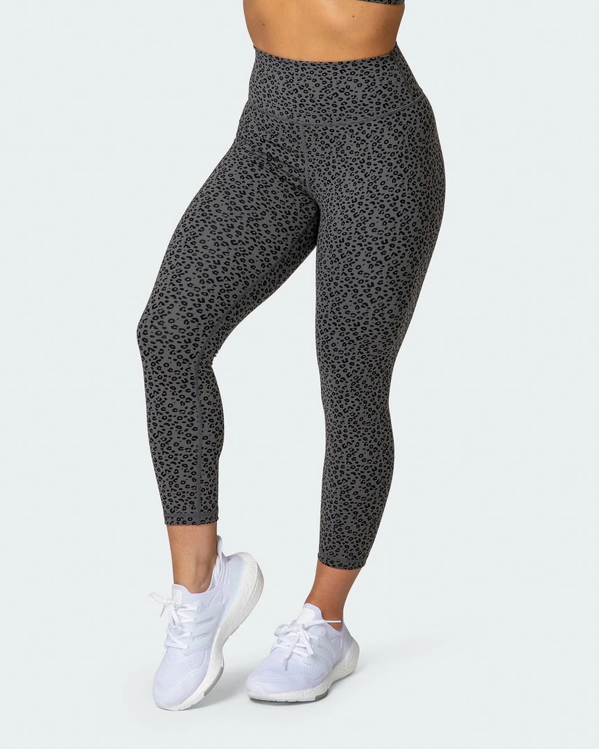 Deals 🛒 Muscle Nation Welcome To The Club Signature Scrunch 7/8 Leggings - Monochrome Mini Cheetah Print ⌛ 5 Muscle Nation Welcome To The Club Signature Scrunch 7/8 Leggings - Monochrome Mini Cheetah Print