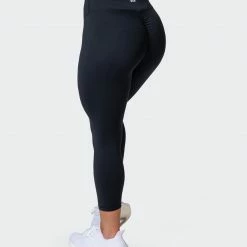 Brand new ๐ Muscle Nation Signature Scrunch 7/8 Leggings - Black 30% EOFY SALE ๐ 12 Muscle Nation Signature Scrunch 7/8 Leggings - Black 30% EOFY SALE