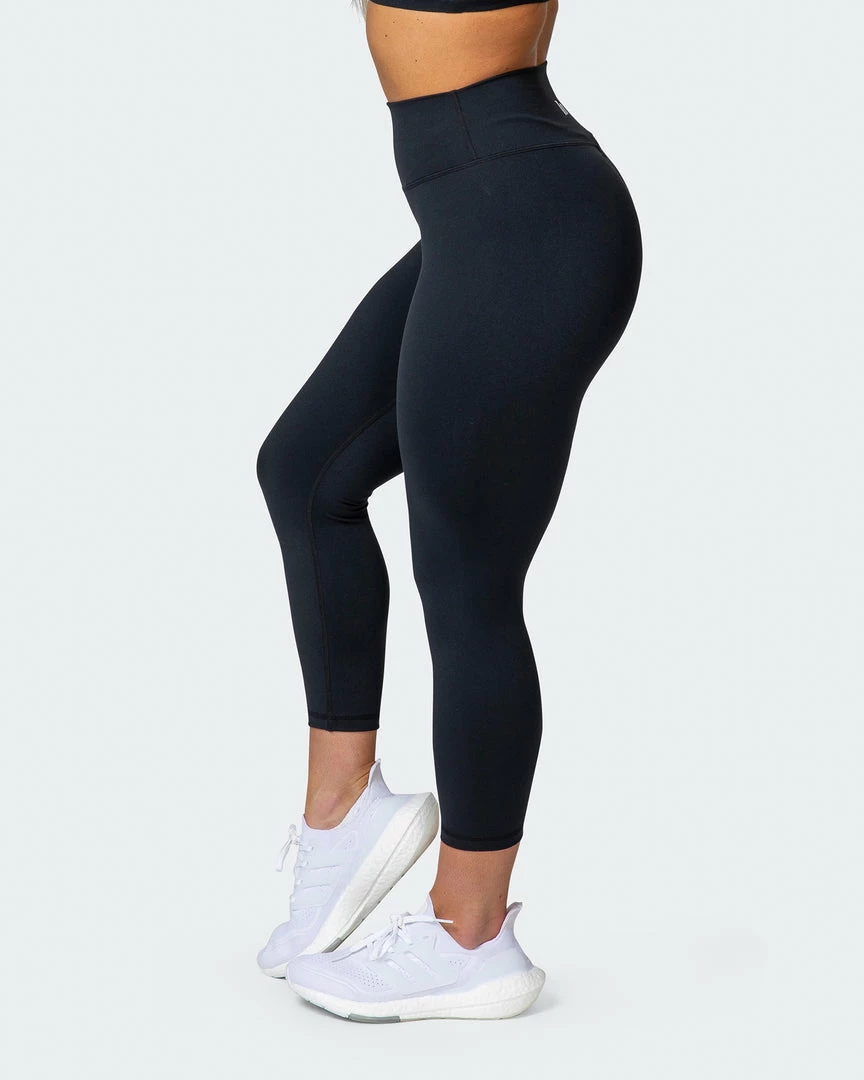 Brand new ๐ Muscle Nation Signature Scrunch 7/8 Leggings - Black 30% EOFY SALE ๐ 5 Muscle Nation Signature Scrunch 7/8 Leggings - Black 30% EOFY SALE