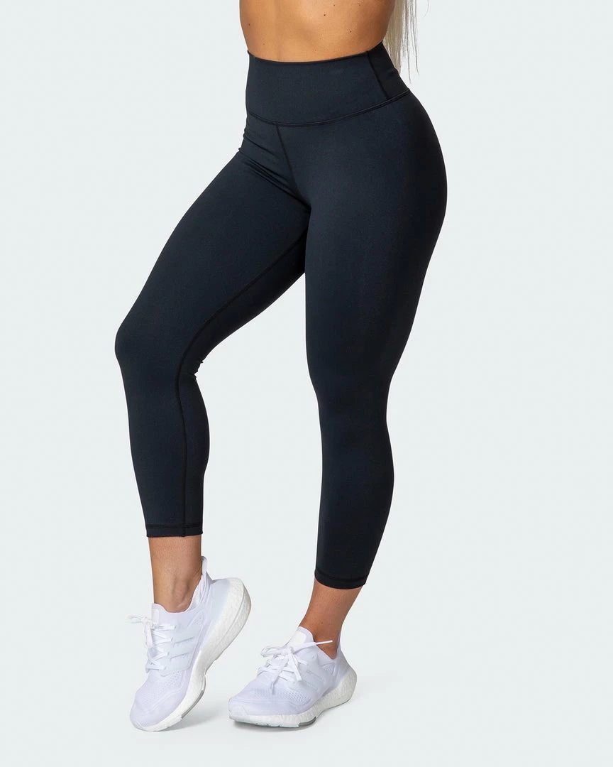 Brand new ๐ Muscle Nation Signature Scrunch 7/8 Leggings - Black 30% EOFY SALE ๐ 4 Muscle Nation Signature Scrunch 7/8 Leggings - Black 30% EOFY SALE