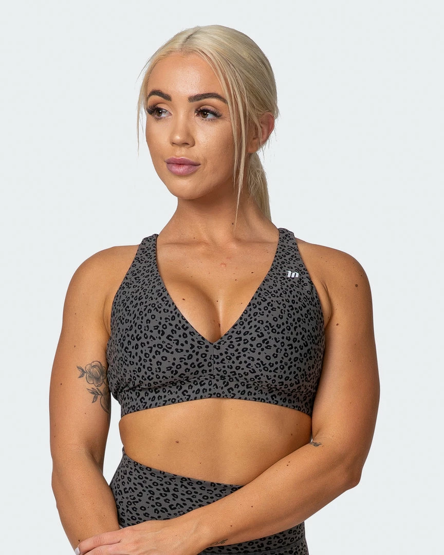 New ๐ Muscle Nation All-Star Deep V Bra - Monochrome Mini Cheetah Print โญ 3 Muscle Nation All-Star Deep V Bra - Monochrome Mini Cheetah Print