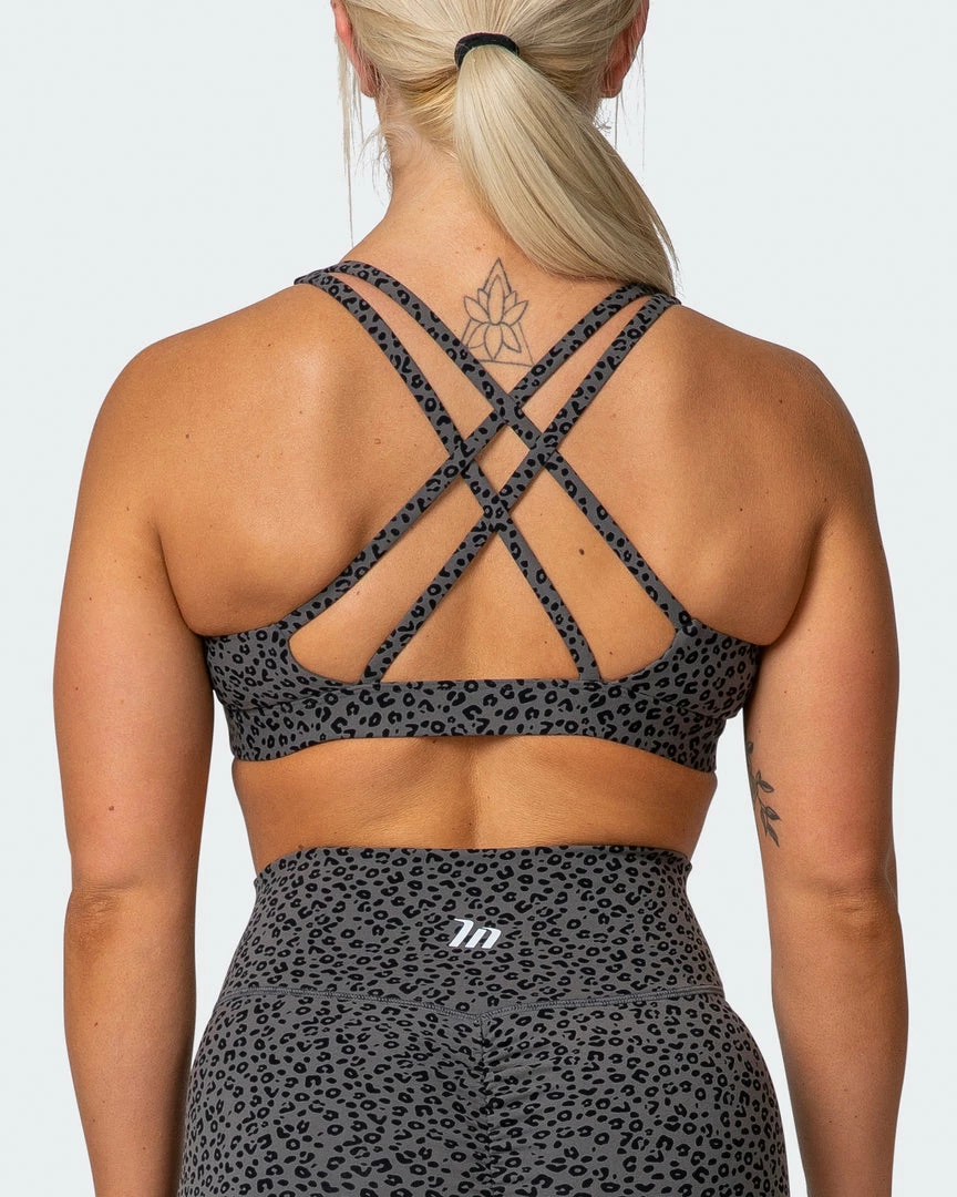 New ๐ Muscle Nation All-Star Deep V Bra - Monochrome Mini Cheetah Print โญ 8 Muscle Nation All-Star Deep V Bra - Monochrome Mini Cheetah Print