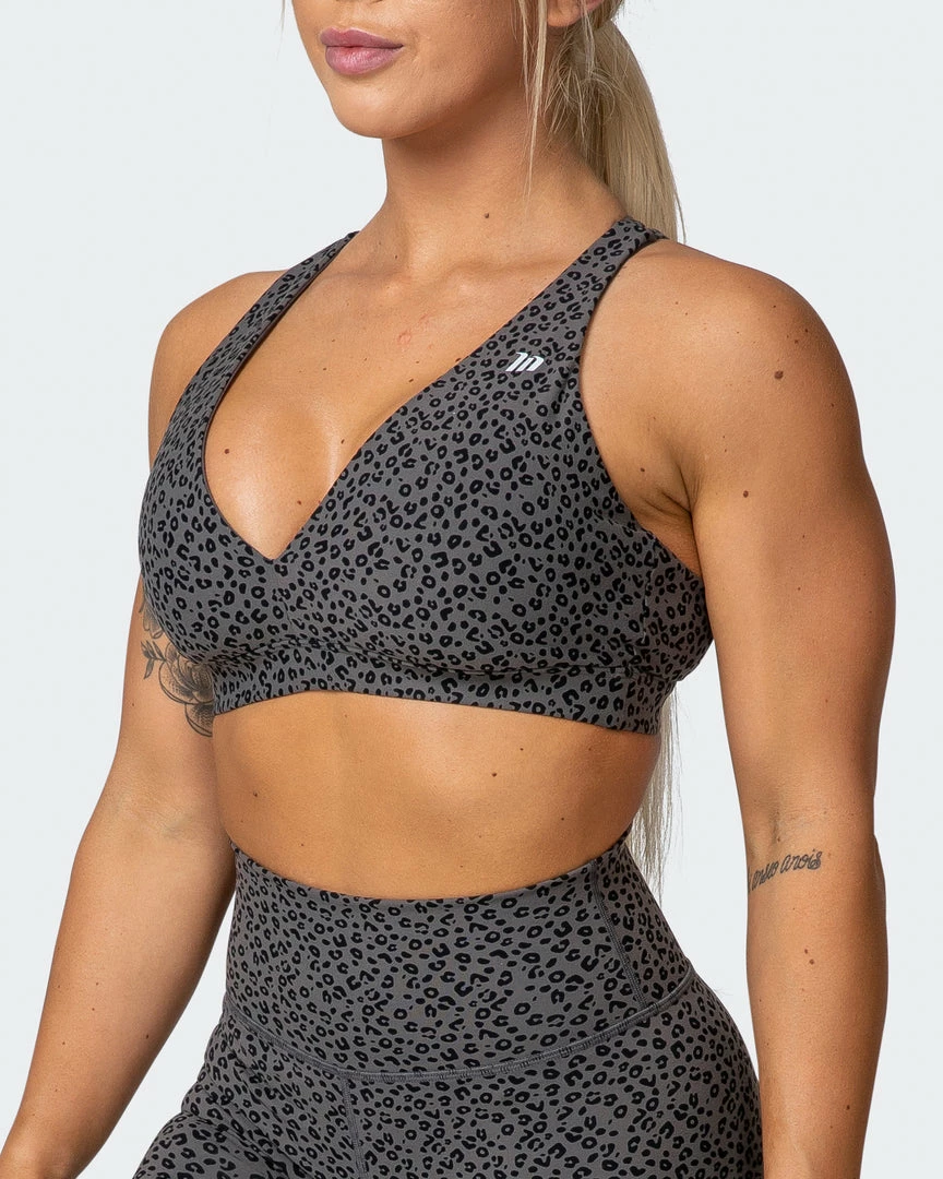 New ๐ Muscle Nation All-Star Deep V Bra - Monochrome Mini Cheetah Print โญ 5 Muscle Nation All-Star Deep V Bra - Monochrome Mini Cheetah Print