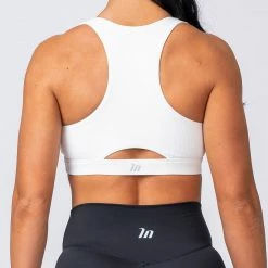 Brand new 🔥 Muscle Nation Ribbed Deep V Bra - White 👩 Womens ✔️ 10 Muscle Nation Ribbed Deep V Bra - White Womens