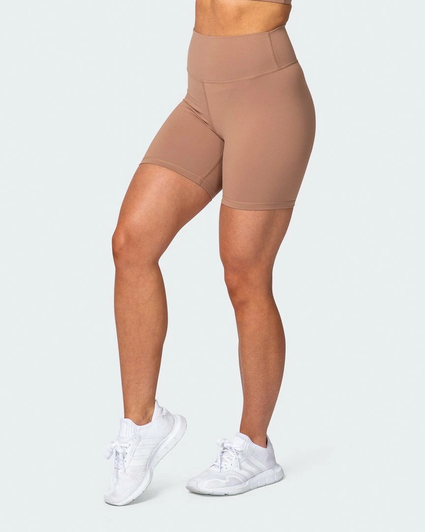 Deals ๐ Muscle Nation Signature Scrunch Bike Shorts - Chai โ๏ธ 8 Muscle Nation Signature Scrunch Bike Shorts - Chai
