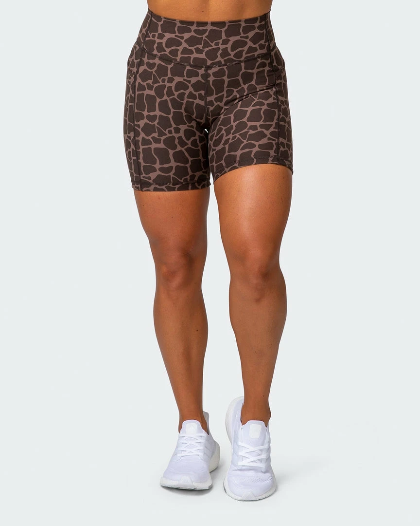 Best Pirce โ๏ธ Muscle Nation Signature Pocket Bike Shorts - Tonal Giraffe Print ๐งจ 4 Muscle Nation Signature Pocket Bike Shorts - Tonal Giraffe Print