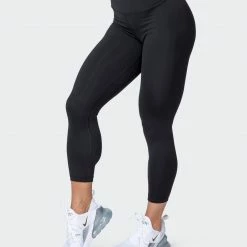 Outlet ๐ Muscle Nation Signature Scrunch 7/8 Leggings - Black (Silicon Patch Logo) ๐ 14 Muscle Nation Signature Scrunch 7/8 Leggings - Black (Silicon Patch Logo)