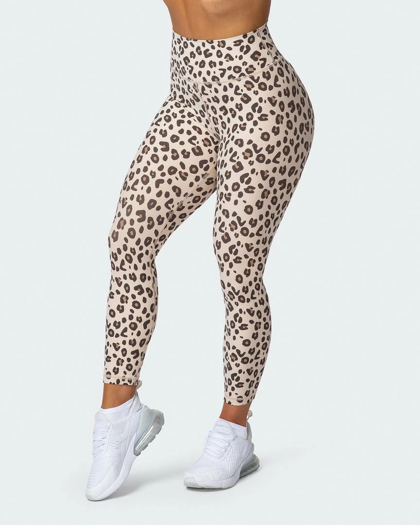 Top 10 🎁 Muscle Nation Scrunch Bum Signature Scrunch 7/8 Leggings - Cheetah Print 🔔 3 Muscle Nation Scrunch Bum Signature Scrunch 7/8 Leggings - Cheetah Print
