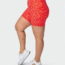 Muscle Nation Scrunch Bum Signature Scrunch Bike Shorts - Vibrant Cheetah Print