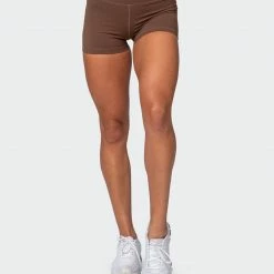 Wholesale ๐ฅ Muscle Nation Featured Signature Scrunch Booty Shorts - Chestnut โญ 10 Muscle Nation Featured Signature Scrunch Booty Shorts - Chestnut