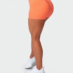 Brand new 🤩 Muscle Nation Signature Scrunch Booty Shorts - Citrus Scrunch Bum ❤️ 12 Muscle Nation Signature Scrunch Booty Shorts - Citrus Scrunch Bum