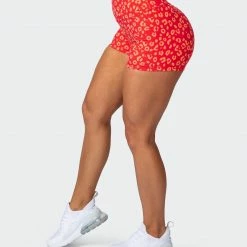 Muscle Nation Signature Scrunch Booty Shorts - Vibrant Cheetah Print