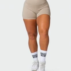 Muscle Nation Signature Scrunch Midway Shorts - Bone