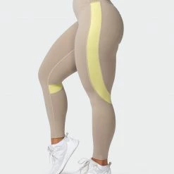 Coupon ✔️ Muscle Nation Sunlight Signature Scrunch Ankle Length Leggings - Bone ⌛ 12 Muscle Nation Sunlight Signature Scrunch Ankle Length Leggings - Bone