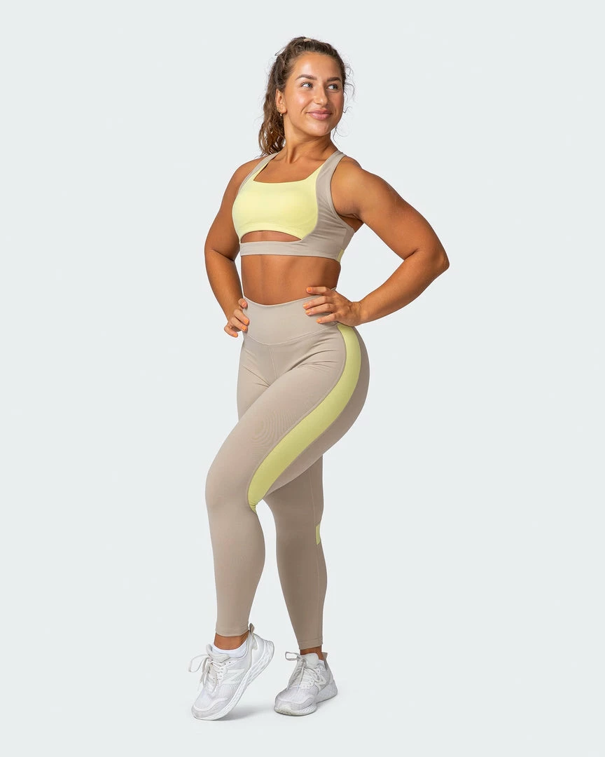 Coupon ✔️ Muscle Nation Sunlight Signature Scrunch Ankle Length Leggings - Bone ⌛ 9 Muscle Nation Sunlight Signature Scrunch Ankle Length Leggings - Bone