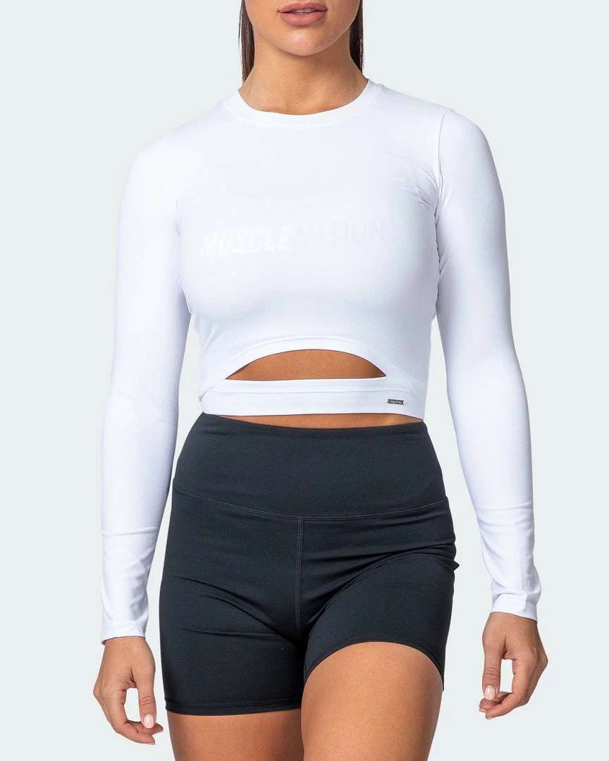 Brand new ๐คฉ Muscle Nation Half Time Long Sleeve - White โจ 4 Muscle Nation Half Time Long Sleeve - White