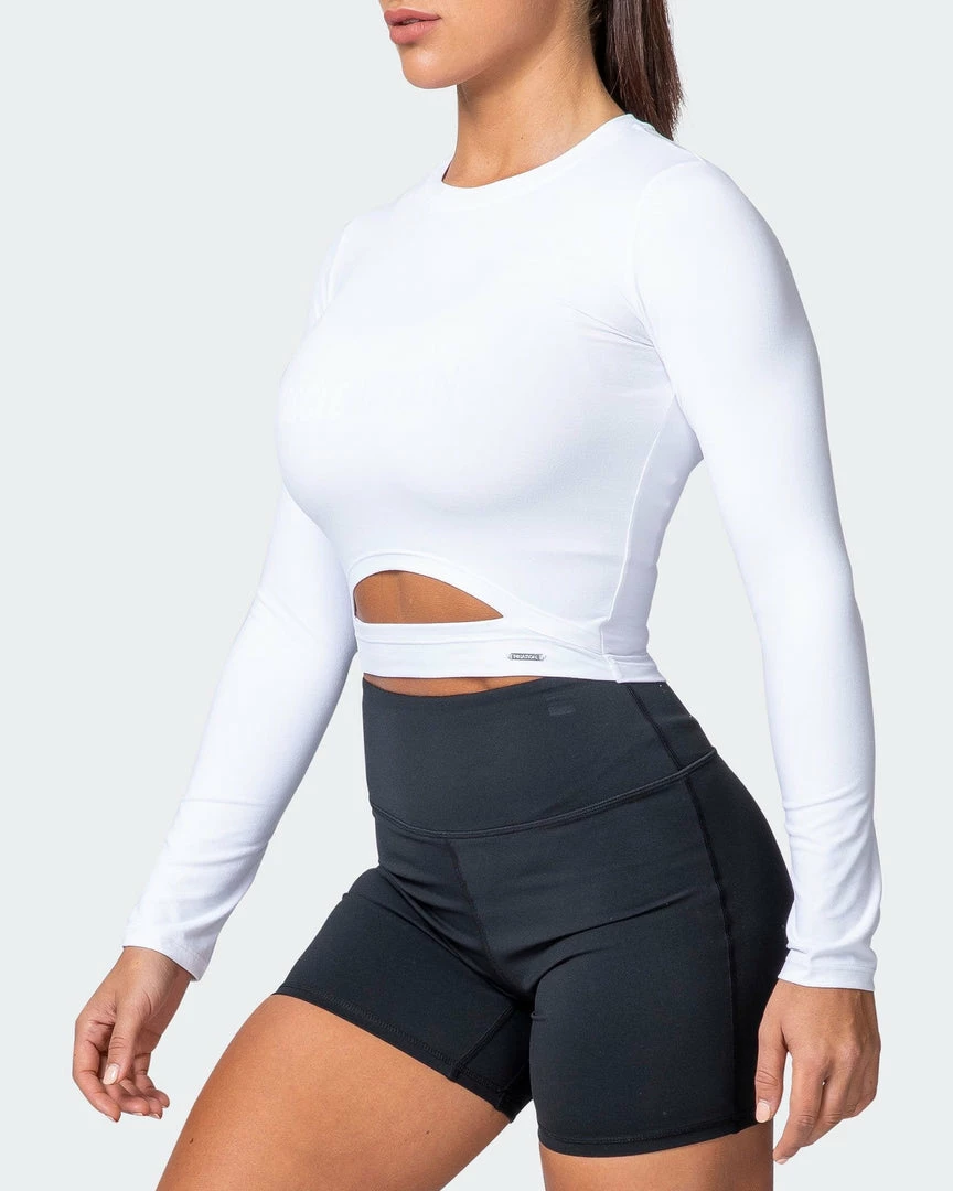 Brand new ๐คฉ Muscle Nation Half Time Long Sleeve - White โจ 6 Muscle Nation Half Time Long Sleeve - White