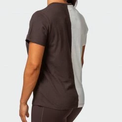 Best reviews of ๐ Muscle Nation ๐ฉ Womens Regular Fit Athletica Tee - Cocoa / Dew โ 13 Muscle Nation Womens Regular Fit Athletica Tee - Cocoa / Dew